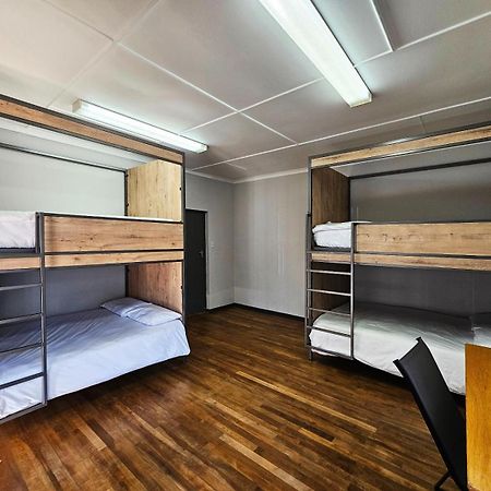 Beds Inn Джордж Екстериор снимка
